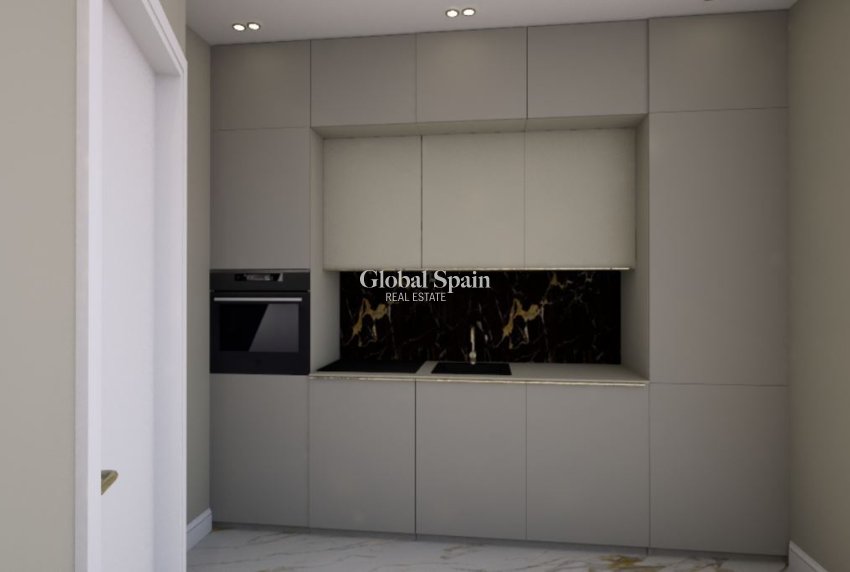 Revente - APPARTEMENT -
TORREVIEJA - Costa Blanca