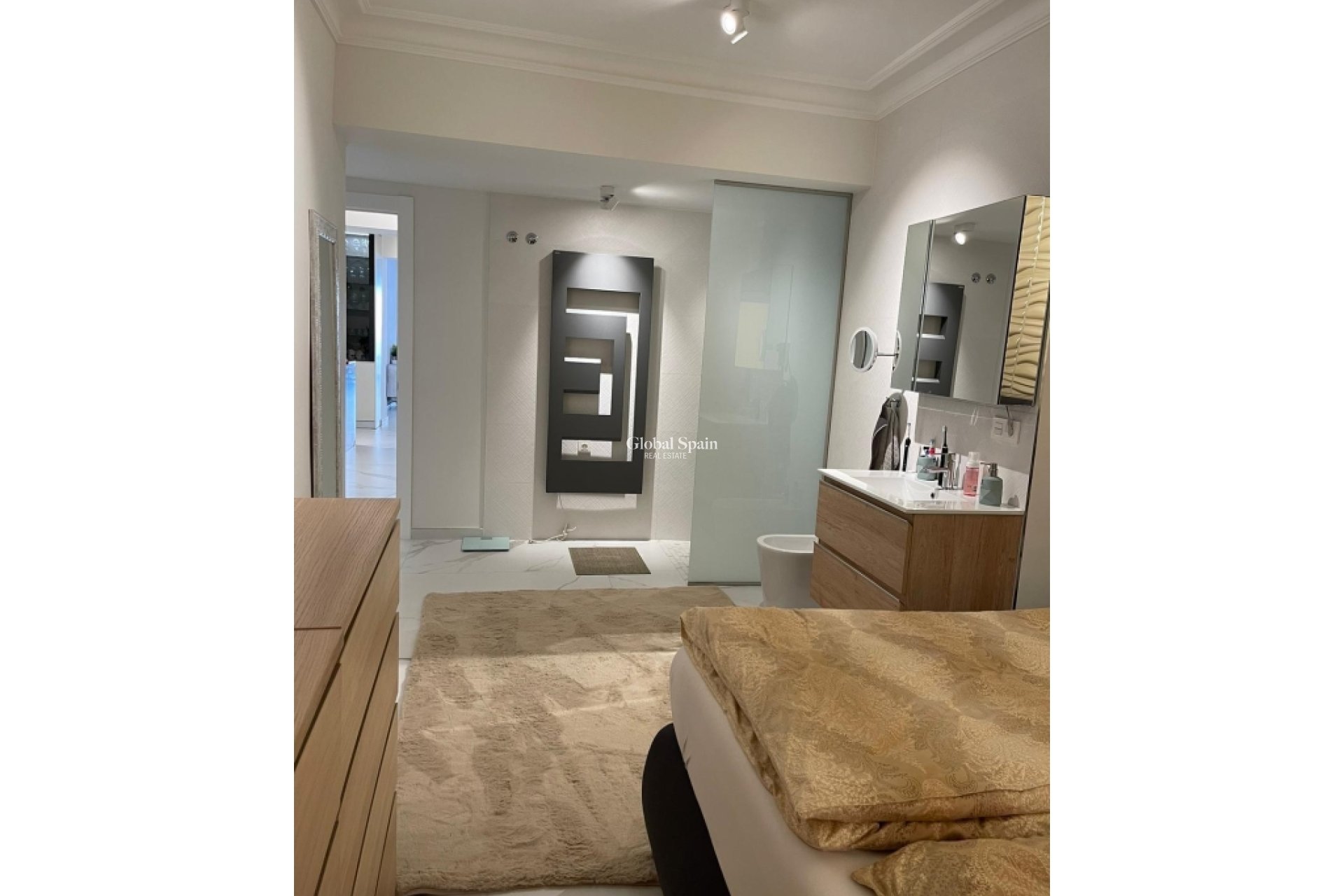 Revente - APPARTEMENT -
TORREVIEJA - Costa Blanca