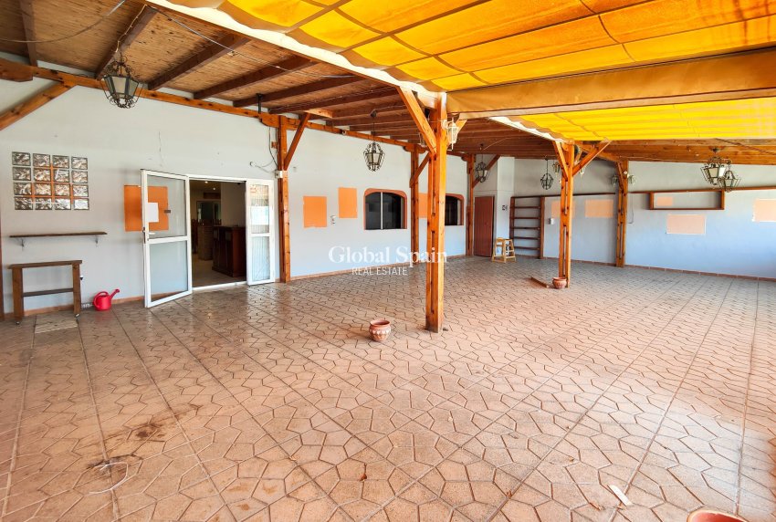 Revente - APPARTEMENT -
TORREVIEJA - Costa Blanca