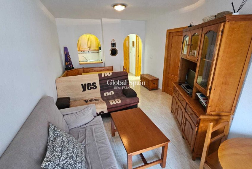 Revente - APPARTEMENT -
TORREVIEJA - Costa Blanca