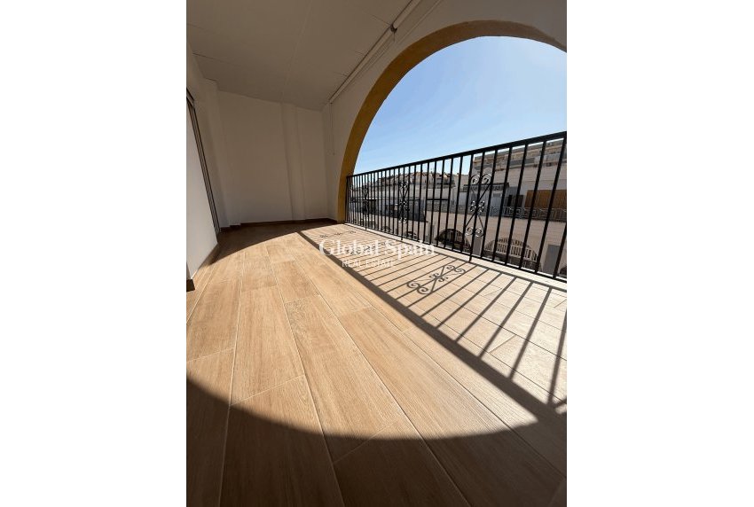 Revente - APPARTEMENT -
TORREVIEJA - Costa Blanca