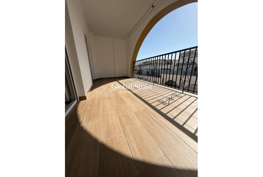 Revente - APPARTEMENT -
TORREVIEJA - Costa Blanca