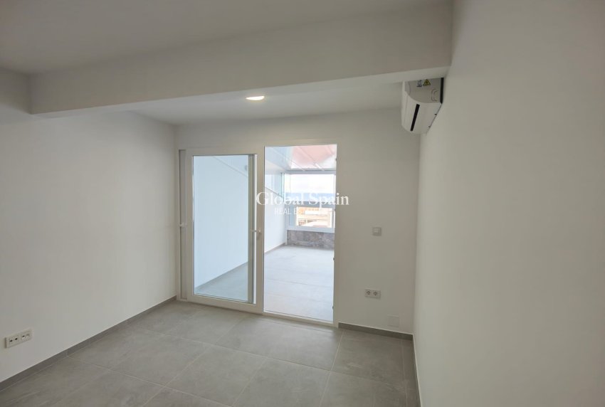 Revente - APPARTEMENT -
TORREVIEJA - Costa Blanca