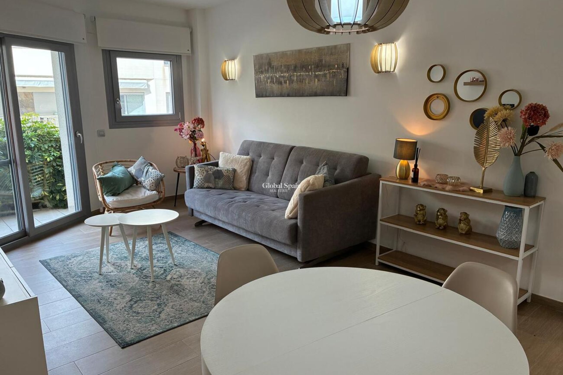 Revente - APPARTEMENT -
TORREVIEJA - Costa Blanca