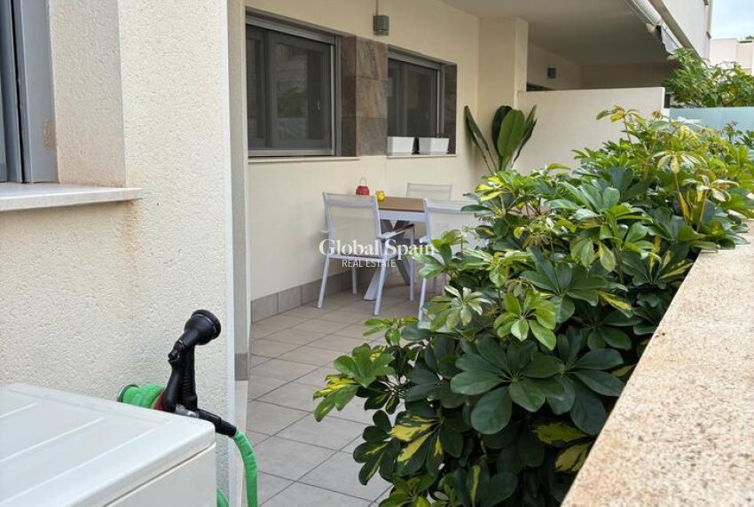 Revente - APPARTEMENT -
TORREVIEJA - Costa Blanca
