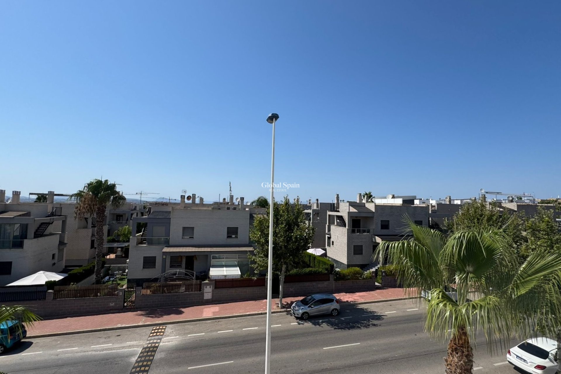 Revente - APPARTEMENT -
TORREVIEJA - Costa Blanca