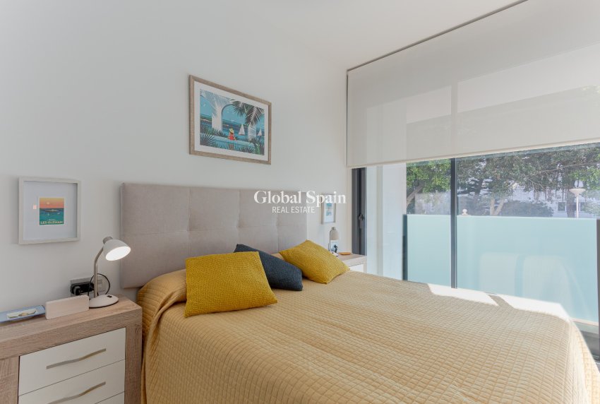 Revente - APPARTEMENT -
TORREVIEJA - Costa Blanca