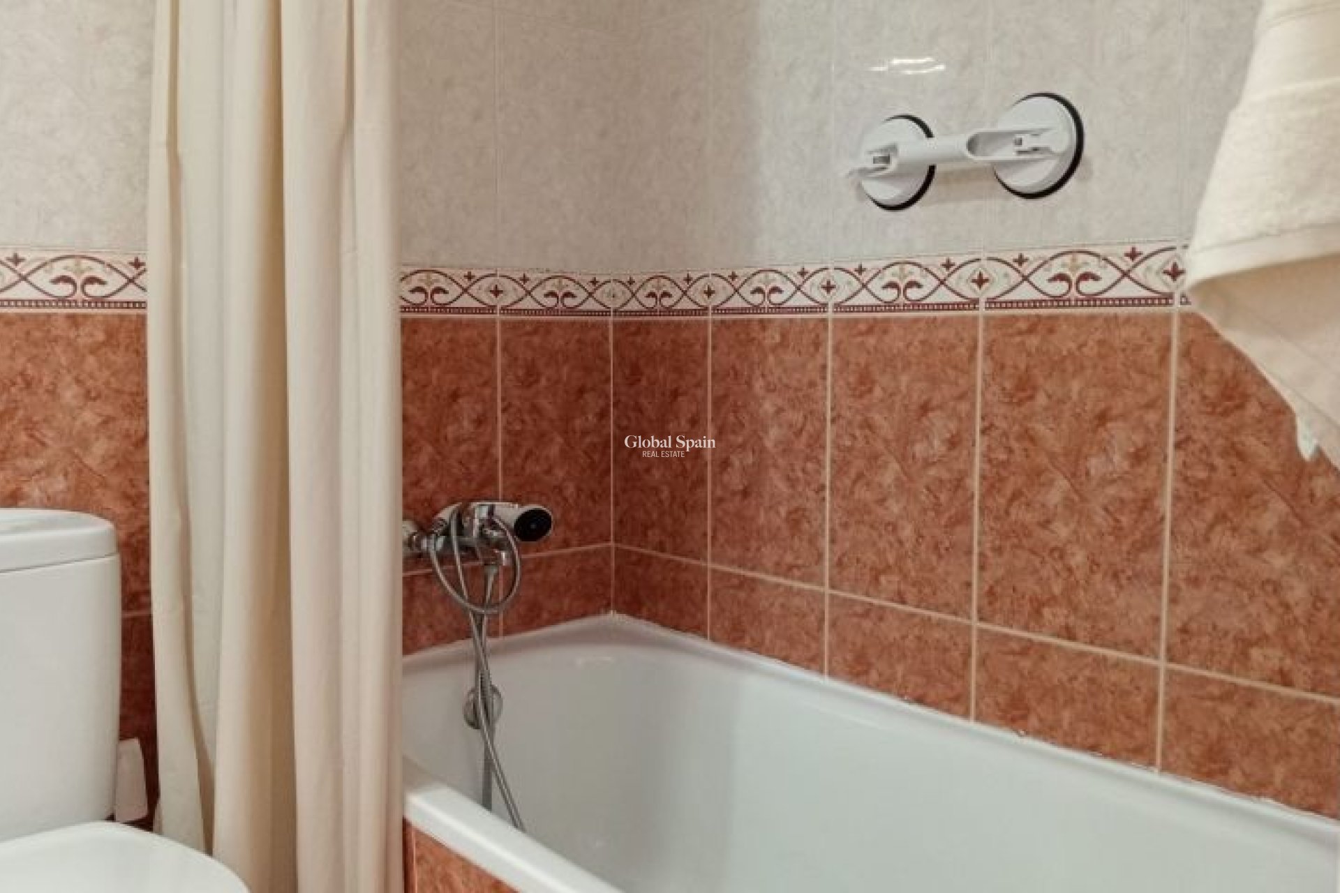 Revente - APPARTEMENT -
TORREVIEJA - Costa Blanca