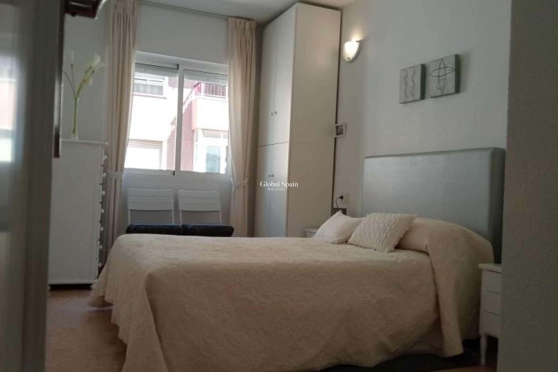 Revente - APPARTEMENT -
TORREVIEJA - Costa Blanca