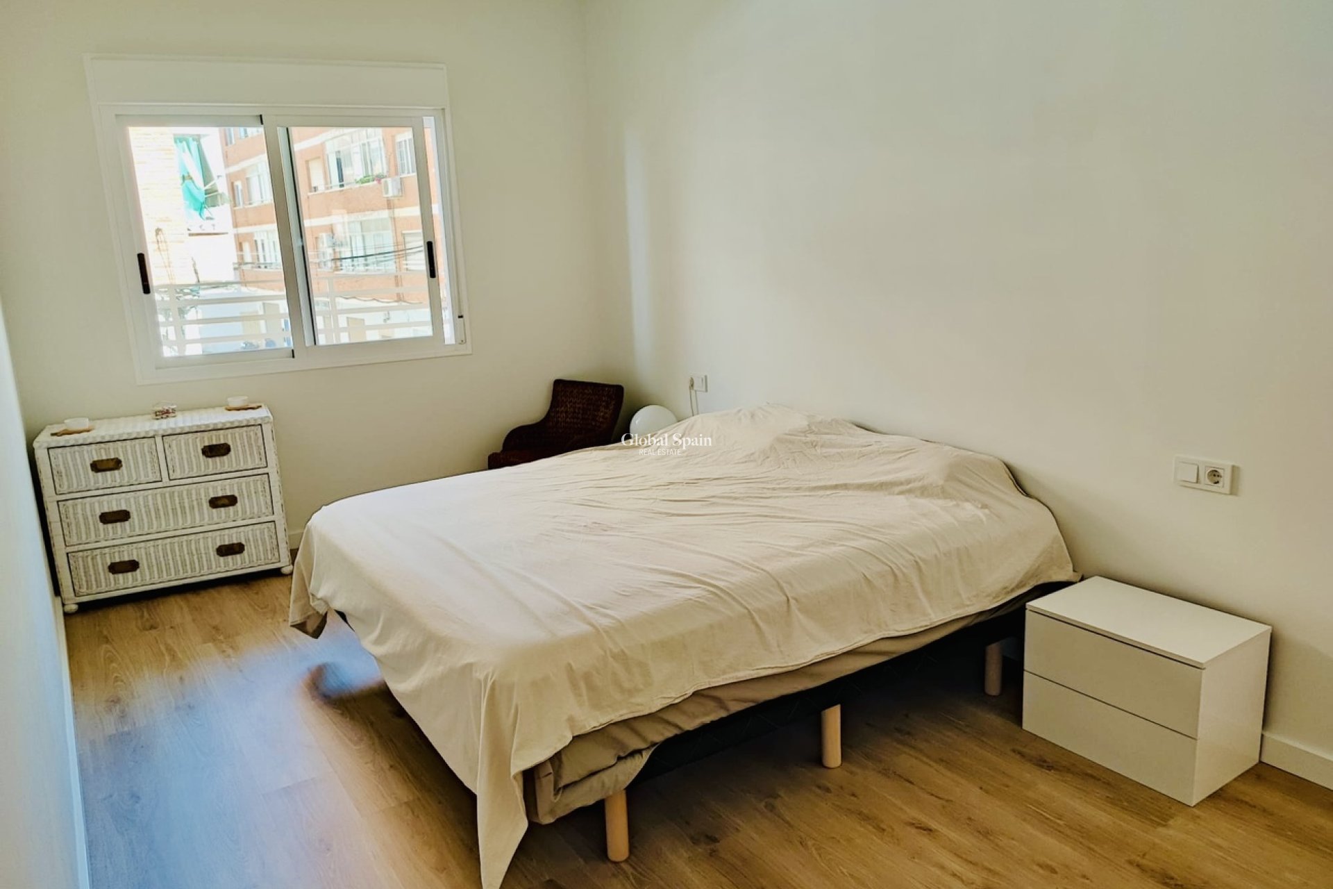 Revente - APPARTEMENT -
TORREVIEJA - Costa Blanca