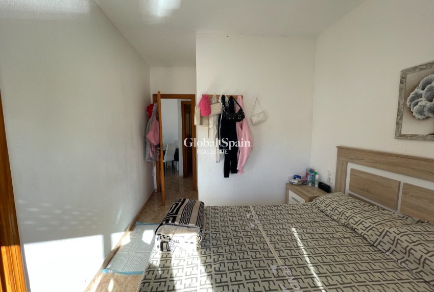 Revente - APPARTEMENT -
TORREVIEJA - Costa Blanca