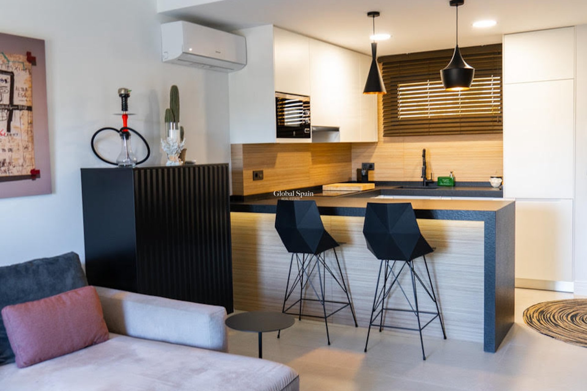 Revente - APPARTEMENT -
TORREVIEJA - Costa Blanca