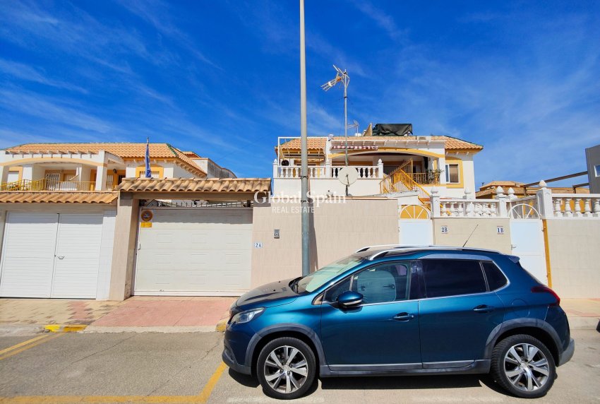 Revente - APPARTEMENT -
TORREVIEJA - Costa Blanca