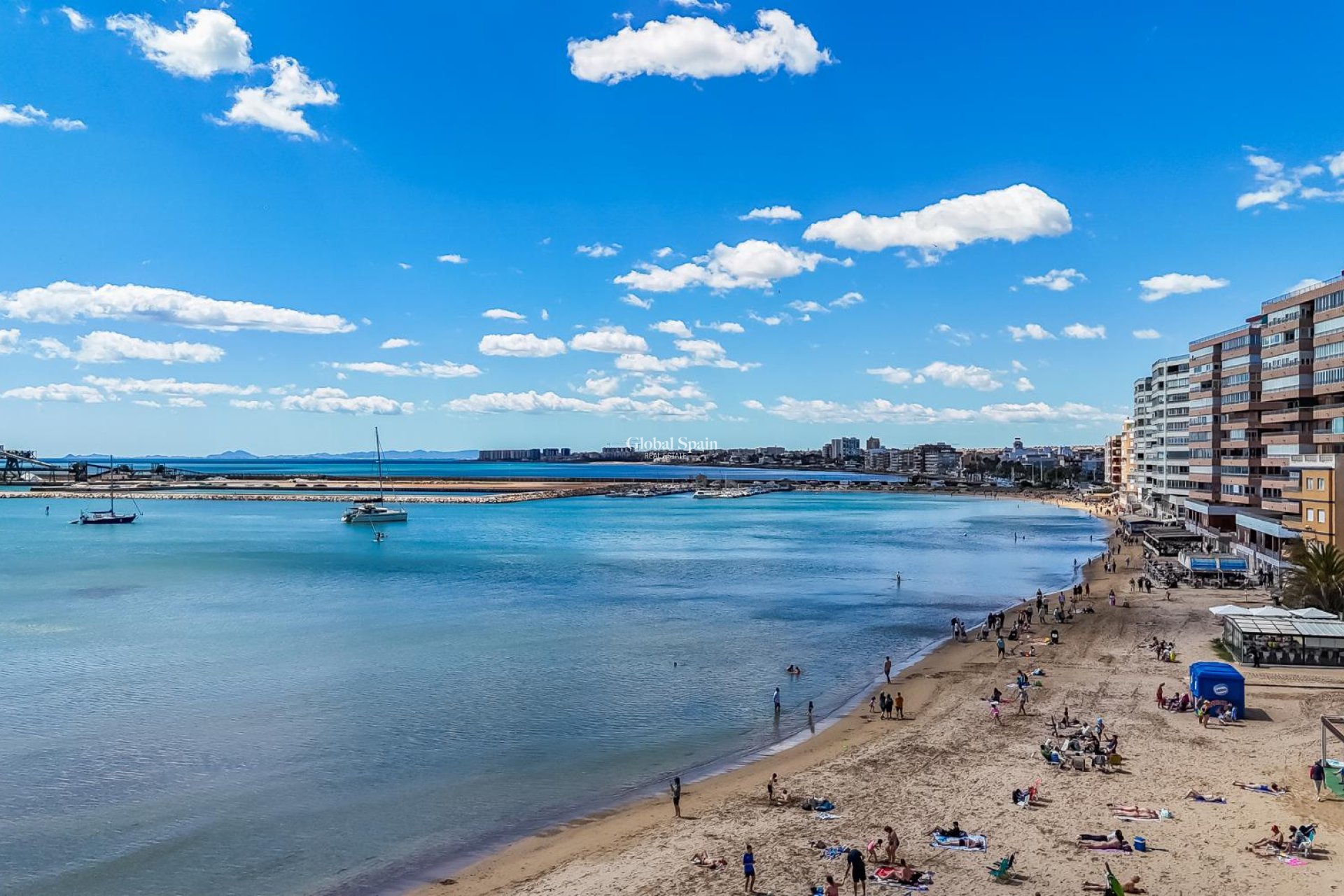 Revente - APPARTEMENT -
TORREVIEJA - Costa Blanca