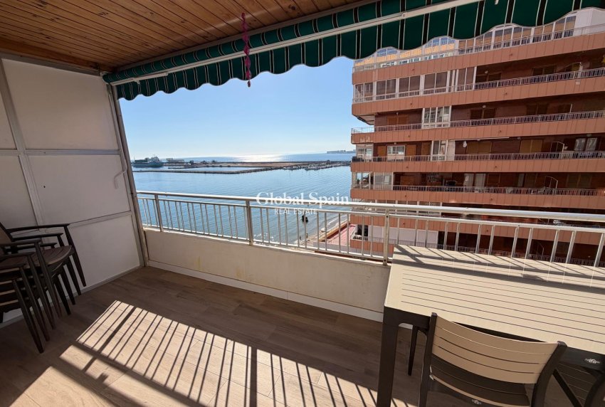 Revente - APPARTEMENT -
TORREVIEJA - Costa Blanca