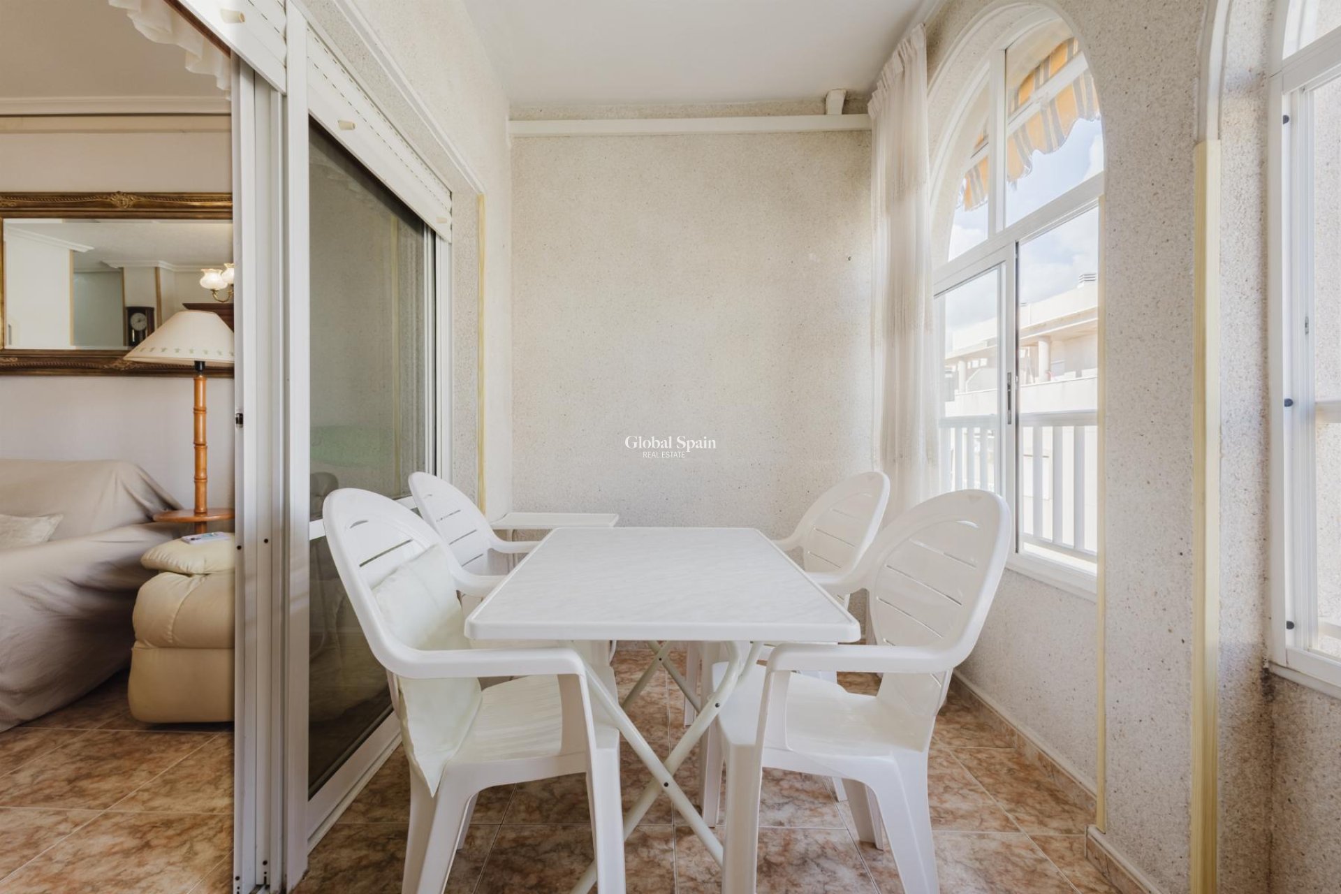 Revente - APPARTEMENT -
TORREVIEJA - Costa Blanca