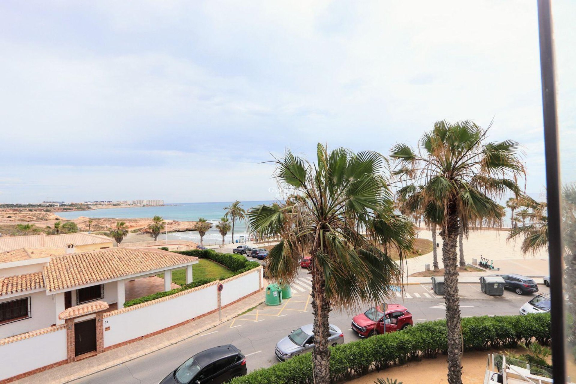 Revente - APPARTEMENT -
TORREVIEJA - Costa Blanca