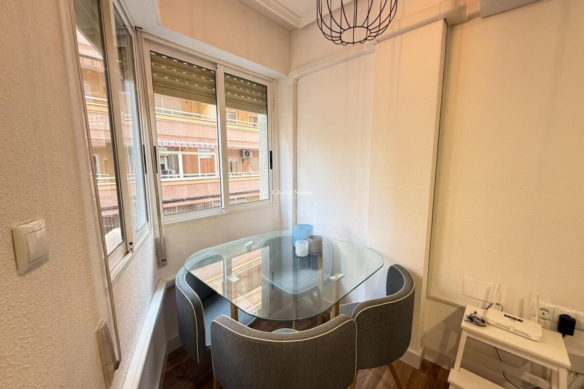 Revente - APPARTEMENT -
TORREVIEJA - Costa Blanca