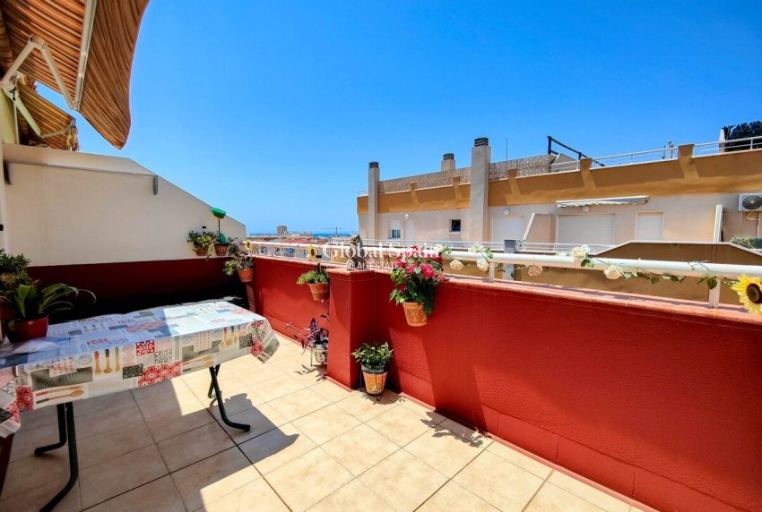 Revente - APPARTEMENT -
TORREVIEJA - Costa Blanca