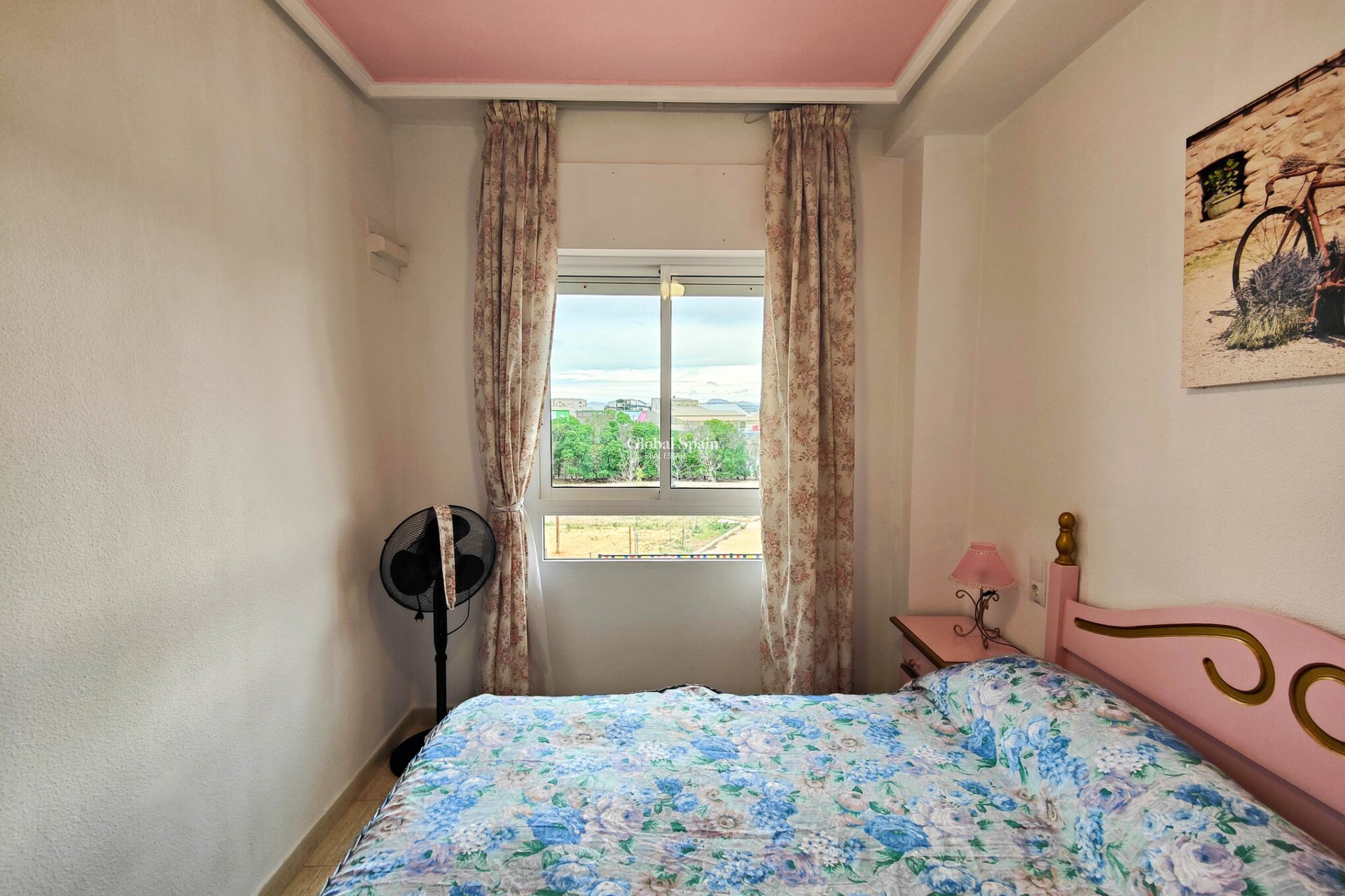 Revente - APPARTEMENT -
TORREVIEJA - Costa Blanca