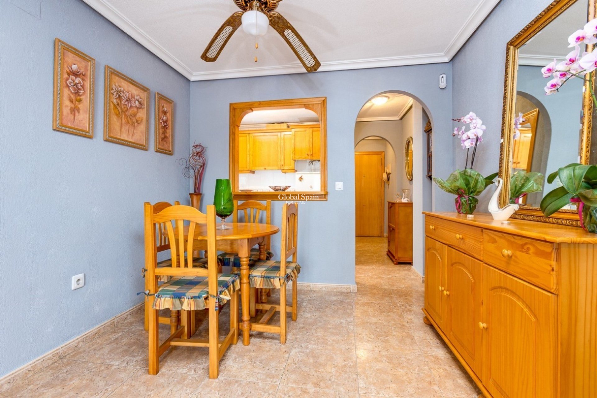 Revente - APPARTEMENT -
TORREVIEJA - Costa Blanca