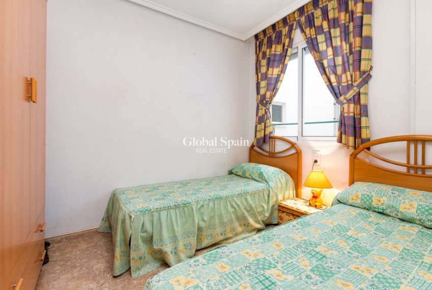 Revente - APPARTEMENT -
TORREVIEJA - Costa Blanca