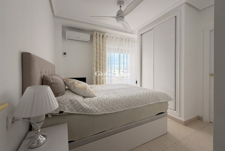 Revente - APPARTEMENT -
TORREVIEJA - Costa Blanca