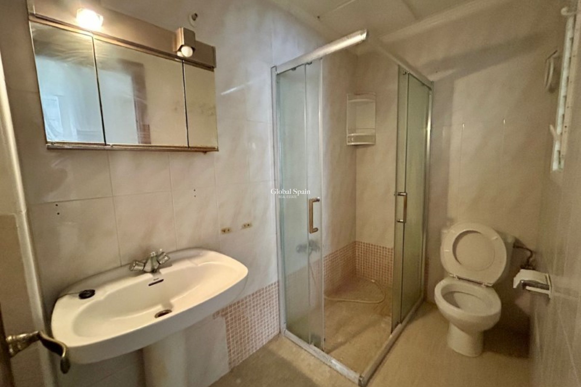 Revente - APPARTEMENT -
TORREVIEJA - Costa Blanca