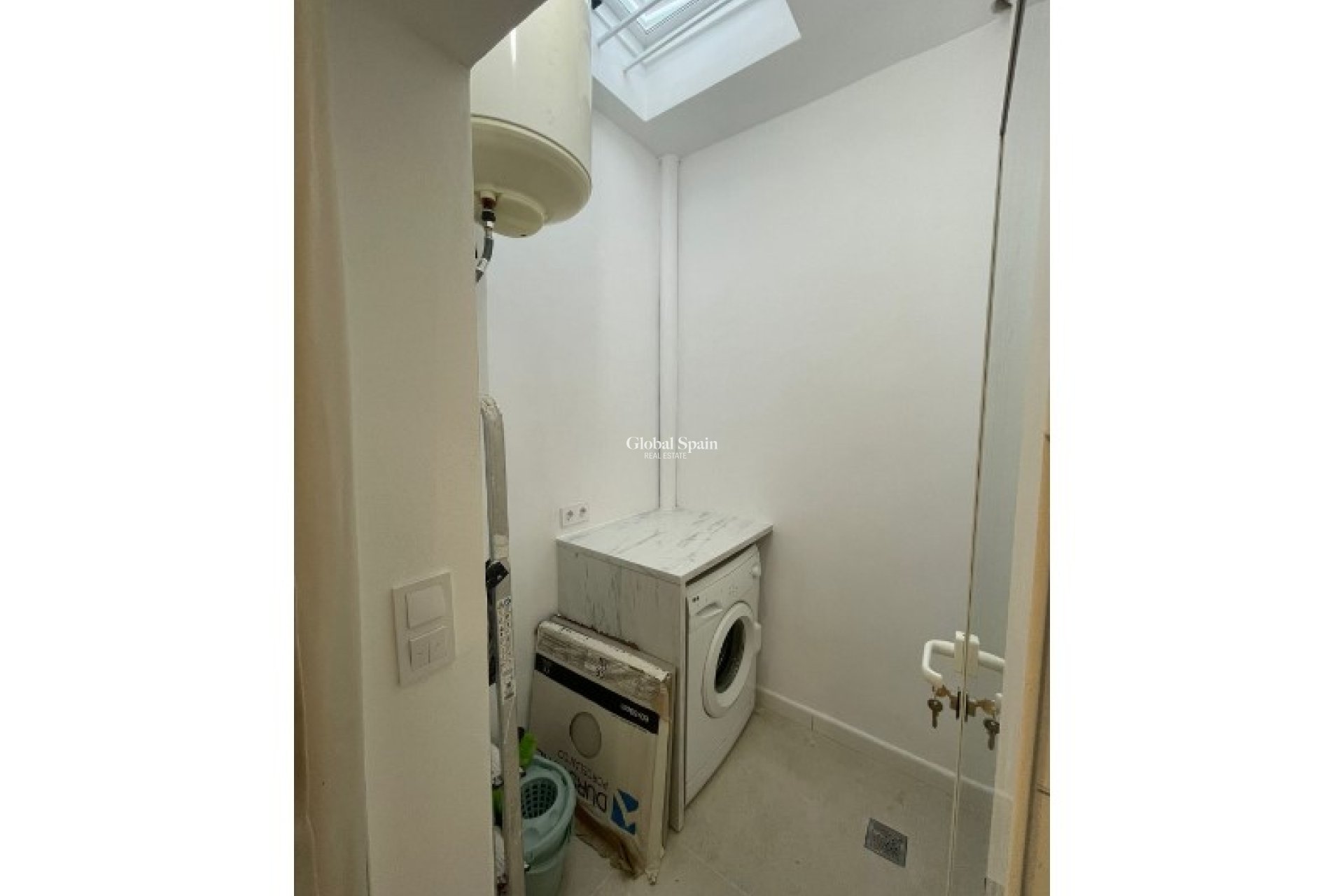 Revente - APPARTEMENT -
TORREVIEJA - Costa Blanca