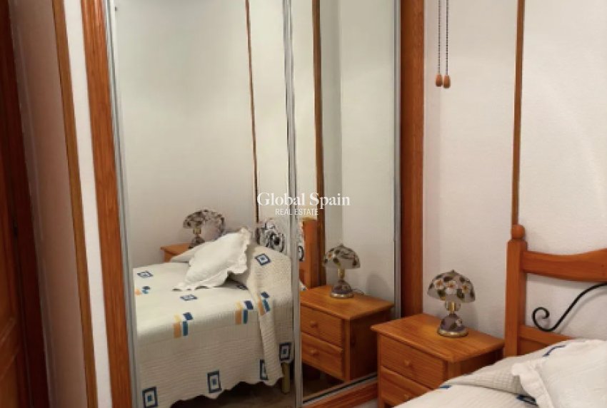 Revente - APPARTEMENT -
TORREVIEJA - Costa Blanca