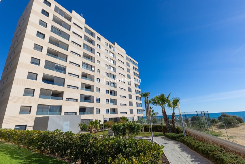 Revente - APPARTEMENT -
TORREVIEJA - Costa Blanca