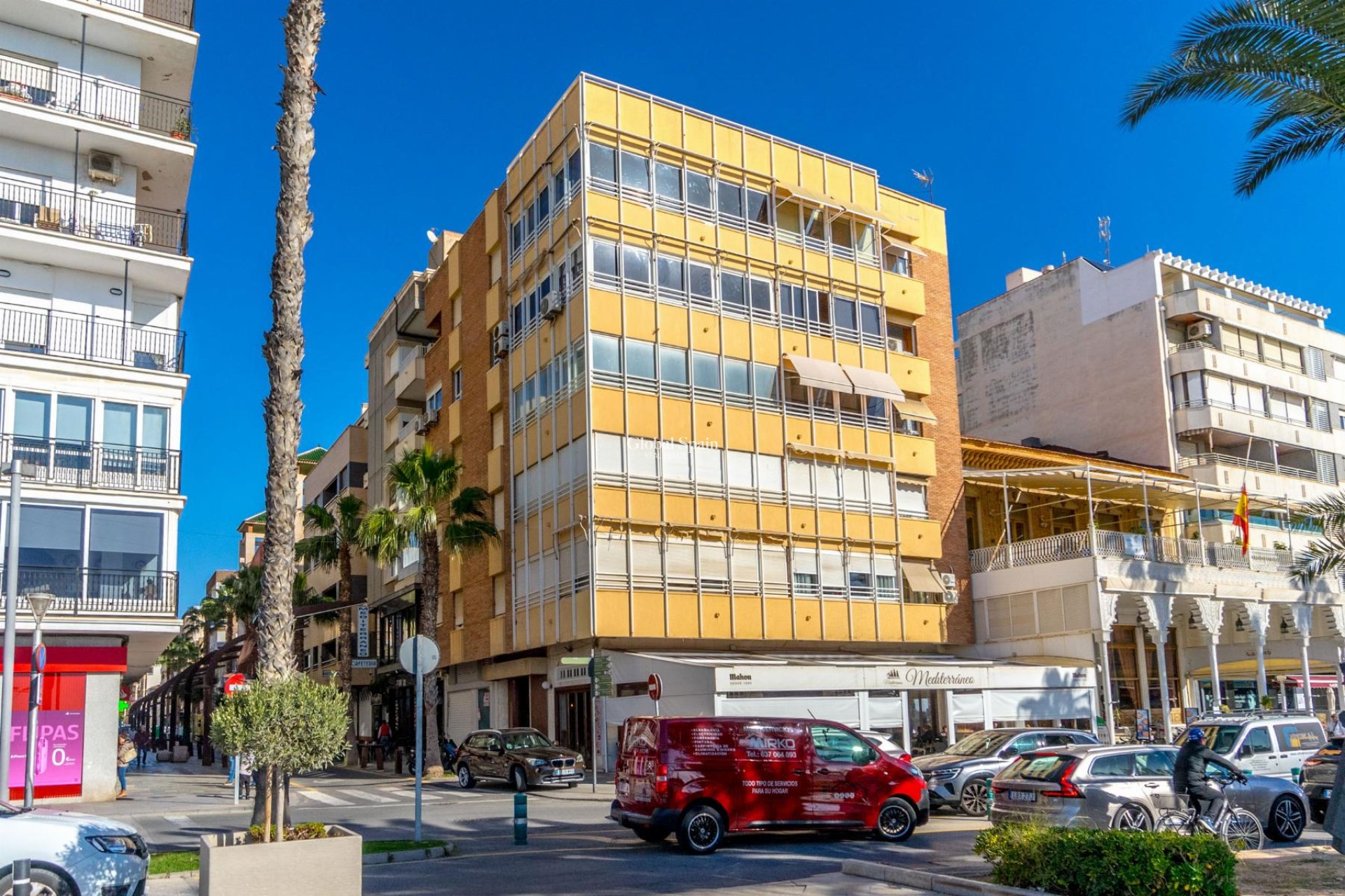 Revente - APPARTEMENT -
TORREVIEJA - Costa Blanca