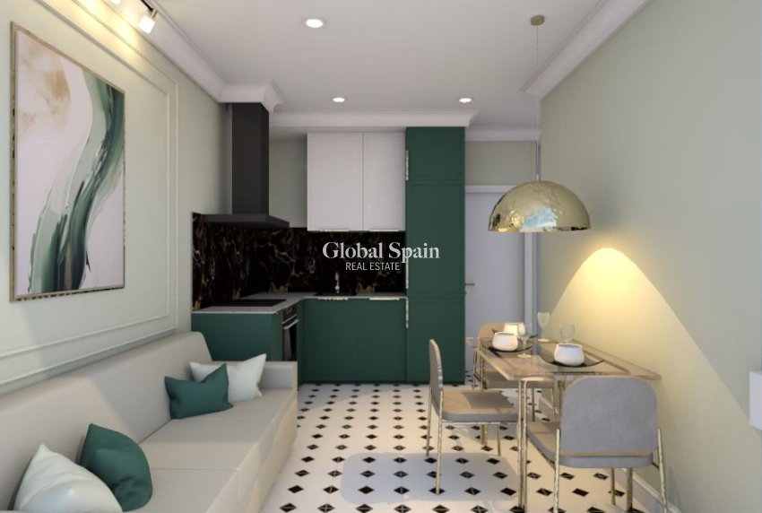 Revente - APPARTEMENT -
TORREVIEJA - Costa Blanca