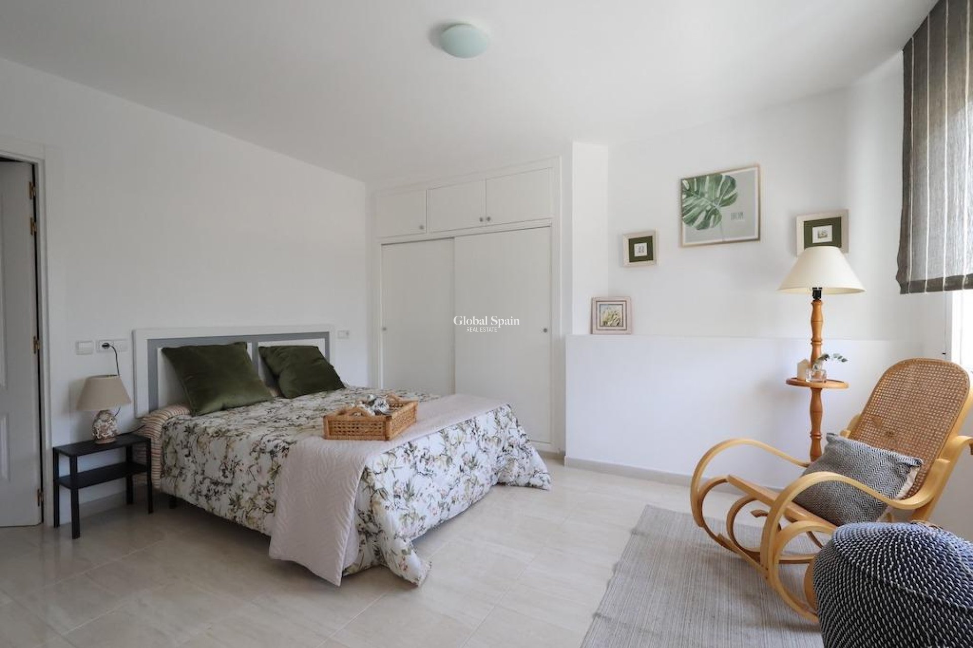 Revente - APPARTEMENT -
TORREVIEJA - Costa Blanca
