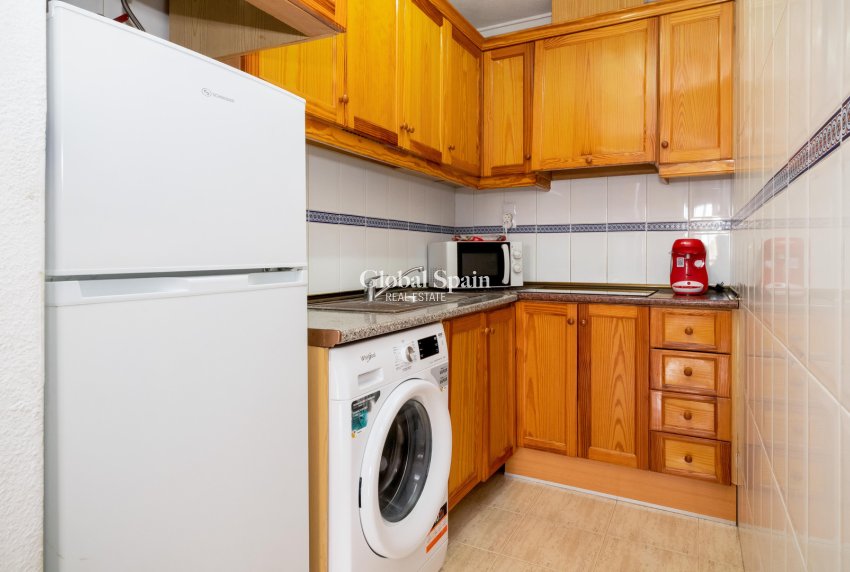 Revente - APPARTEMENT -
TORREVIEJA - Costa Blanca