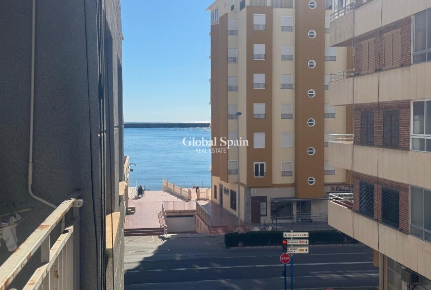 Revente - APPARTEMENT -
TORREVIEJA - Costa Blanca