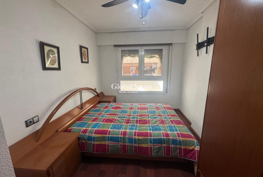 Revente - APPARTEMENT -
TORREVIEJA - Costa Blanca