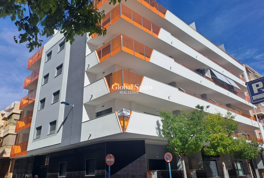 Revente - APPARTEMENT -
TORREVIEJA - Costa Blanca