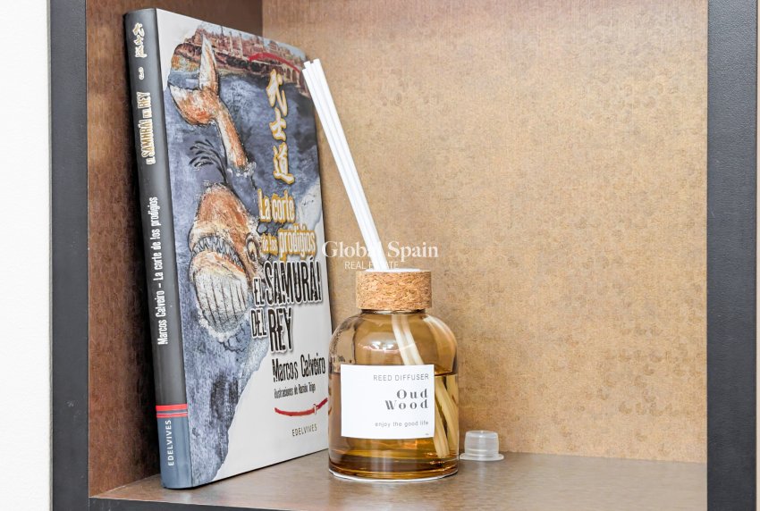 Revente - APPARTEMENT -
TORREVIEJA - Costa Blanca