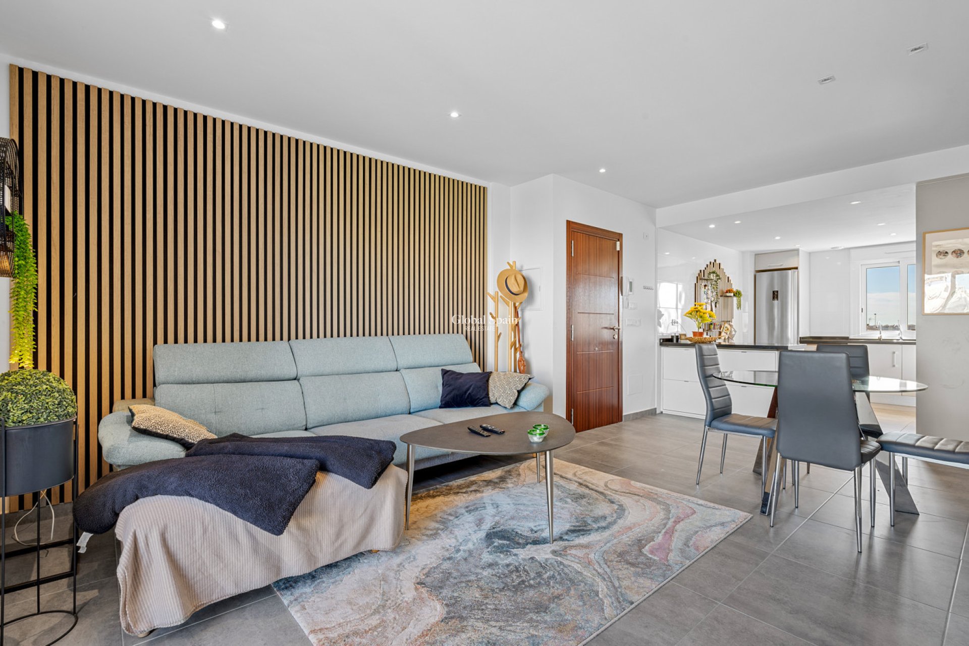 Revente - APPARTEMENT -
TORREVIEJA - Costa Blanca