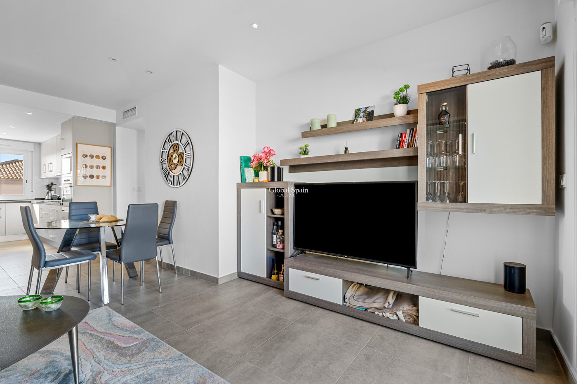 Revente - APPARTEMENT -
TORREVIEJA - Costa Blanca