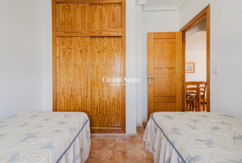 Revente - APPARTEMENT -
TORREVIEJA - Costa Blanca