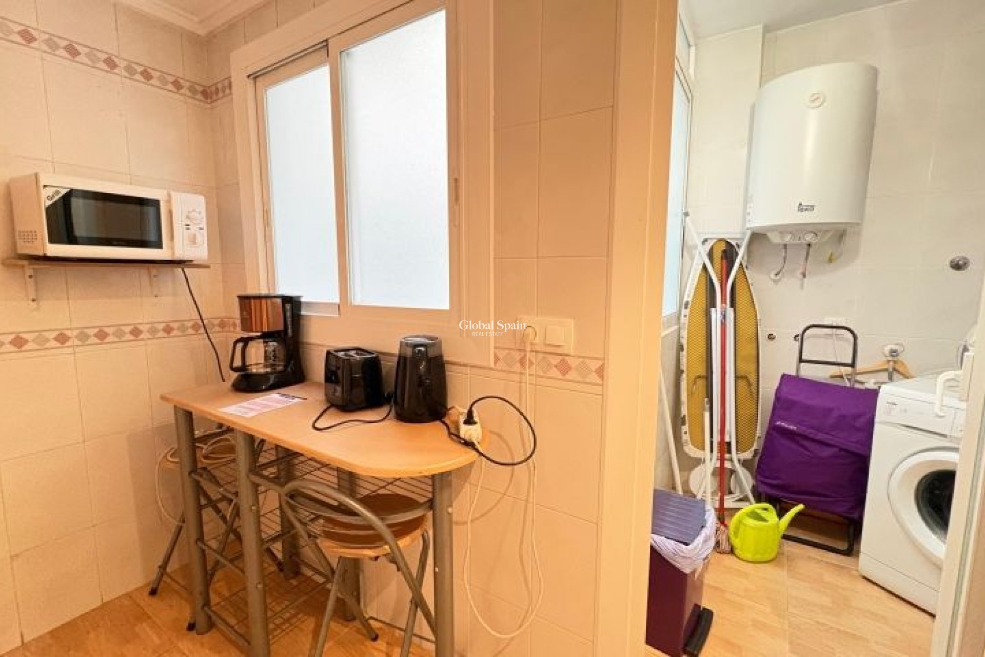 Revente - APPARTEMENT -
TORREVIEJA - Costa Blanca