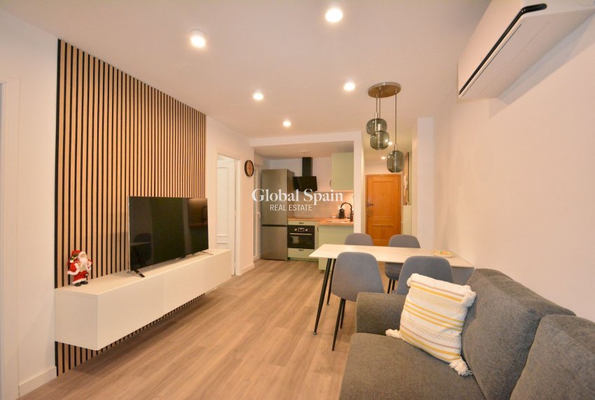 Revente - APPARTEMENT -
TORREVIEJA - Costa Blanca