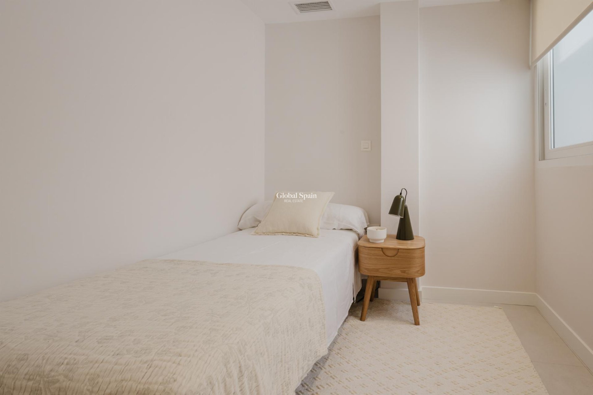 Revente - APPARTEMENT -
TORREVIEJA - Costa Blanca