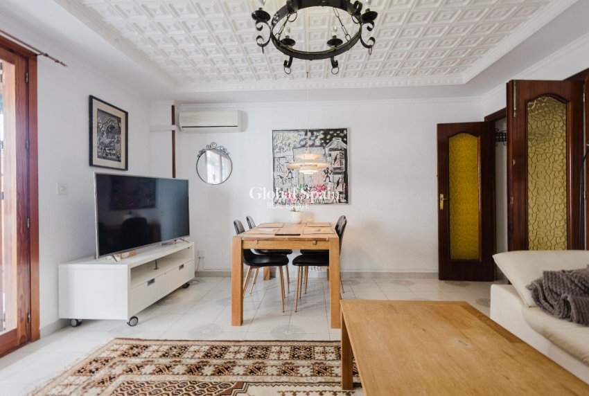 Revente - APPARTEMENT -
TORREVIEJA - Costa Blanca