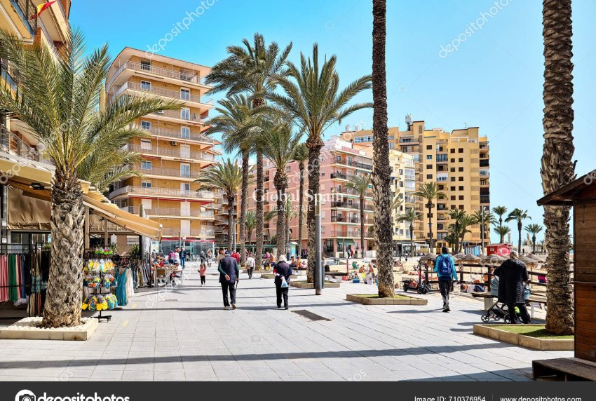 Revente - APPARTEMENT -
TORREVIEJA - Costa Blanca