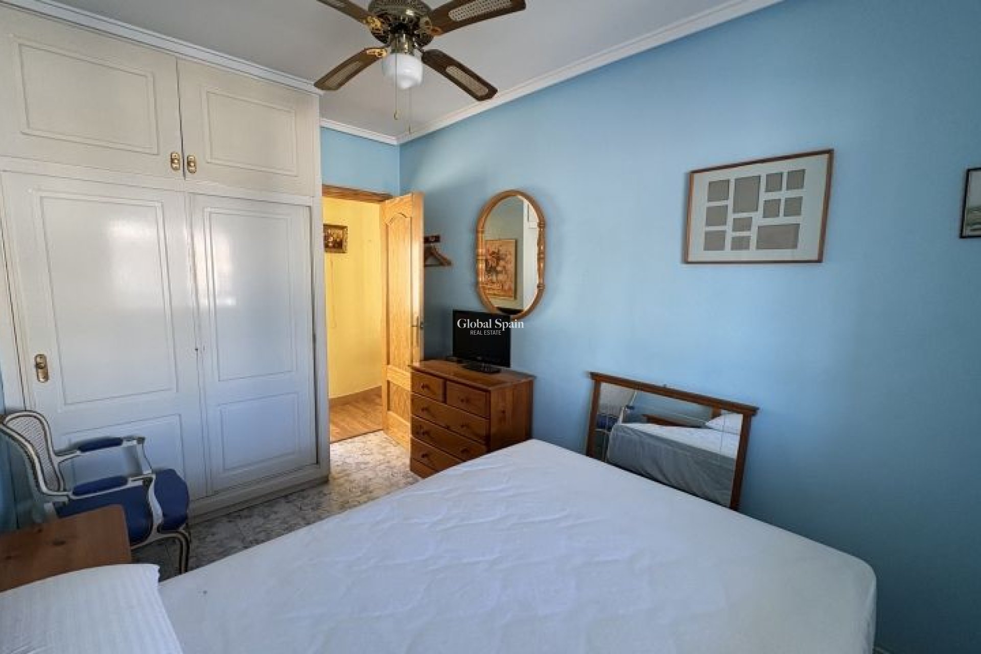 Revente - APPARTEMENT -
TORREVIEJA - Costa Blanca