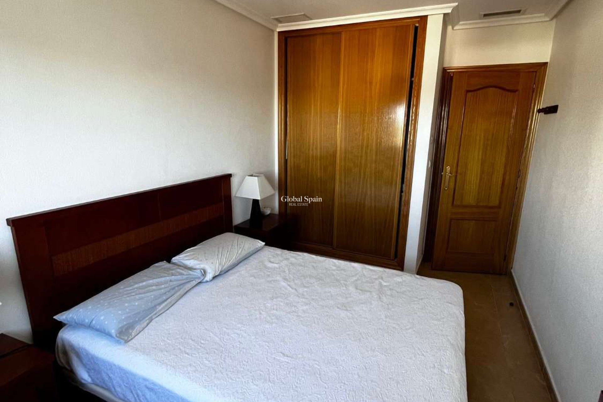 Revente - APPARTEMENT -
TORREVIEJA - Costa Blanca