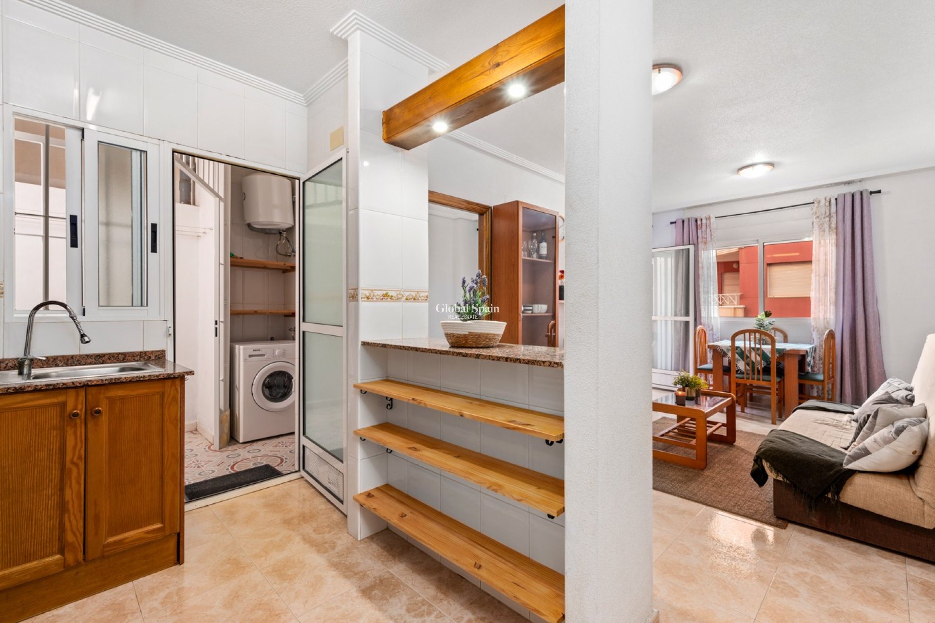 Revente - APPARTEMENT -
TORREVIEJA - Costa Blanca